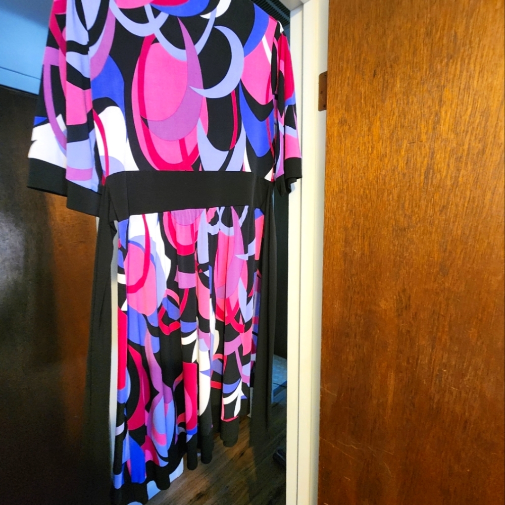 Rabbit Rabbit Rabbit dress - Picture 2 of 2